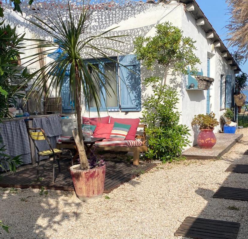Cabanon De Pecheur En Bord De Lagune Sète Esterno foto