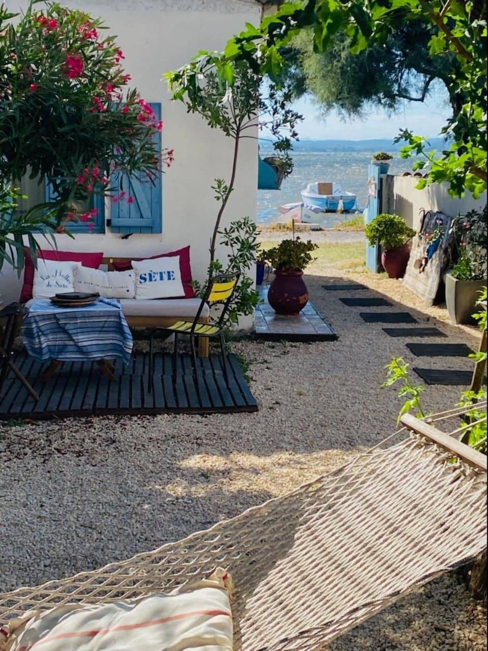 Cabanon De Pecheur En Bord De Lagune Sète Esterno foto
